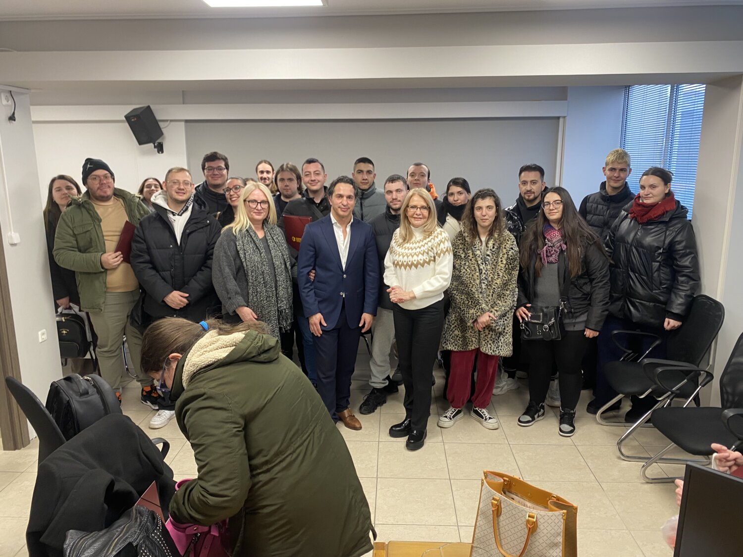 Μαθητές ΕΠΑΣ της ΔΥΠΑ Λάρισας στο Οικονομικό Επιμελητήριο (φωτ.)