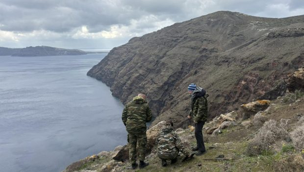 Σαντορίνη: Κρίσιμες μετρήσεις προκειμένου να προκύψουν συμπεράσματα για μεταβολές στο υπέδαφος της περιοχής