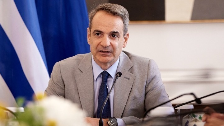 Επίσκεψη Μητσοτάκη την Τρίτη στο υπουργείο Μετανάστευσης