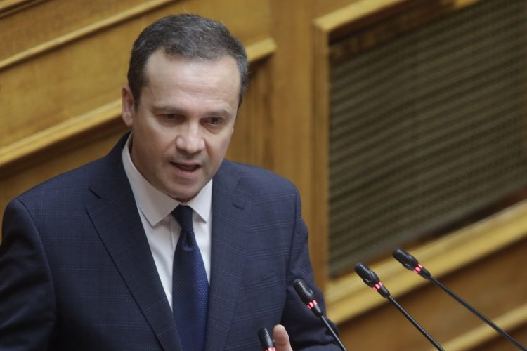 Θανάσης Λιούτας – Επιστολή προς τον Υπ. Αγροτικής Ανάπτυξης και Τροφίμων για το ζήτημα της καρπόπτωσης καρυδιών