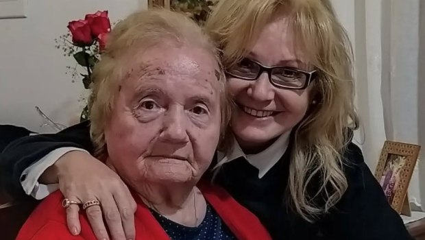 Δύσκολες ώρες για την Αγγελική Νικολούλη – Έφυγε από τη ζωή η μητέρα της