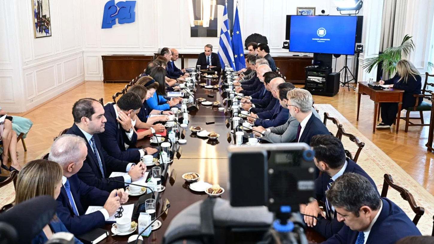 Υπουργικό Συμβούλιο: Το νομοσχέδιο για τον παράνομο τζόγο, οι διατάξεις για το αγροτικό πετρέλαιο και τα «δύο ενοίκια»