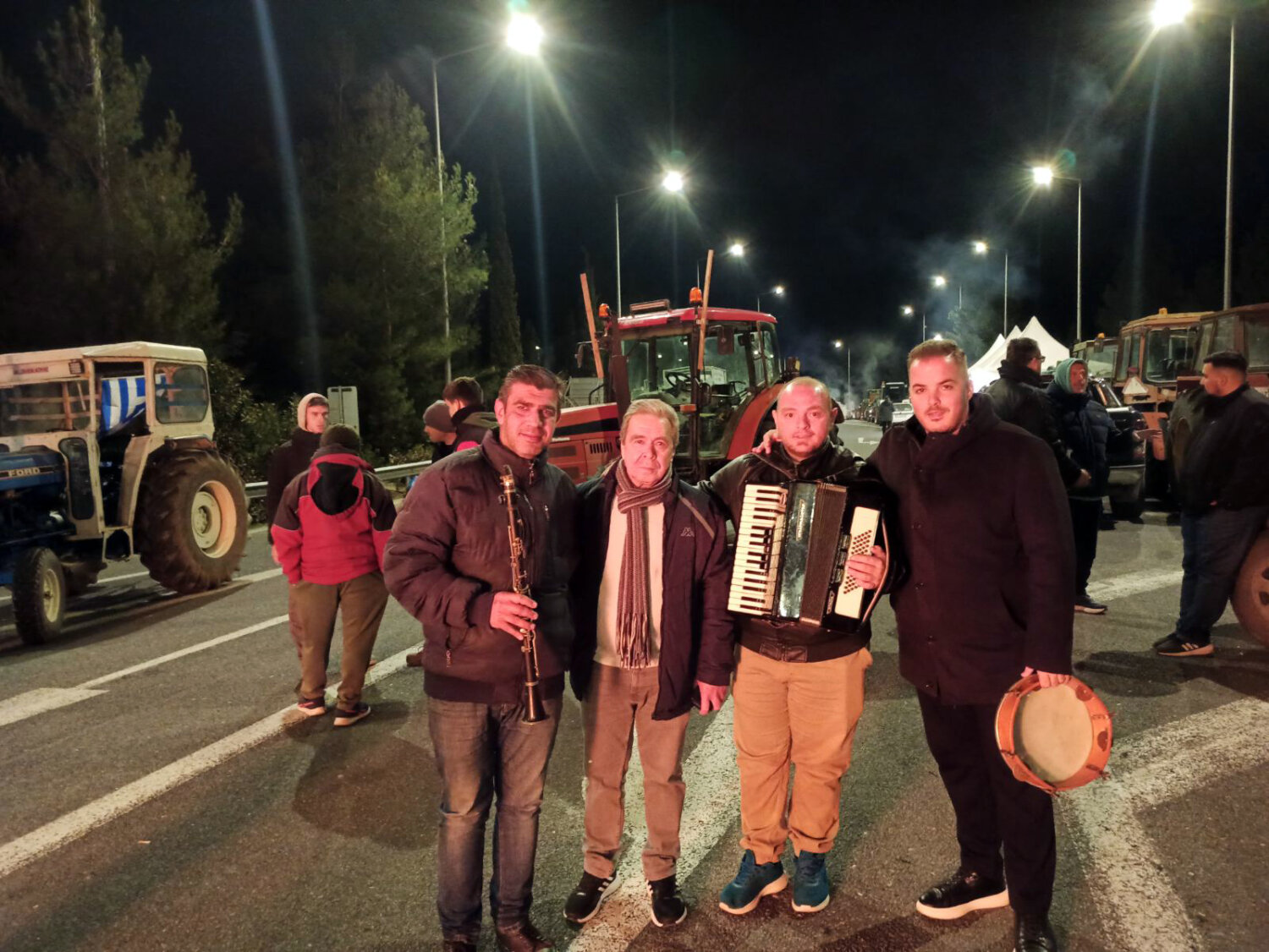 Στηρίζει τους αγρότες το παράρτημα Λάρισας του Πανελλήνιου Μουσικού Συλλόγου (φωτ. & βίντεο)