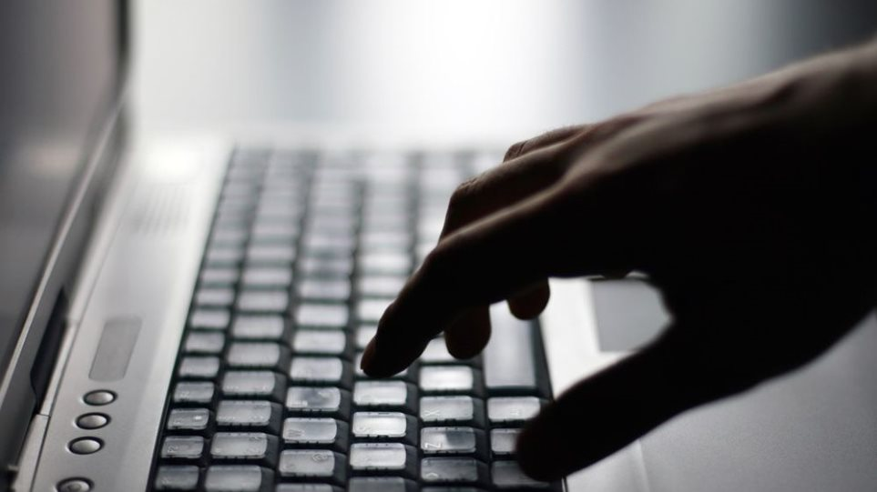 Εξιχνιάστηκαν ηλεκτρονικές απάτες με λεία περίπου 15.000 ευρώ