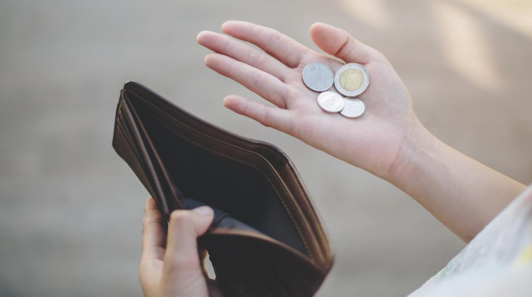 Στα «τάρταρα» της Ευρώπης οι μισθοί των Ελλήνων – Τι δείχνουν νέα στοιχεία