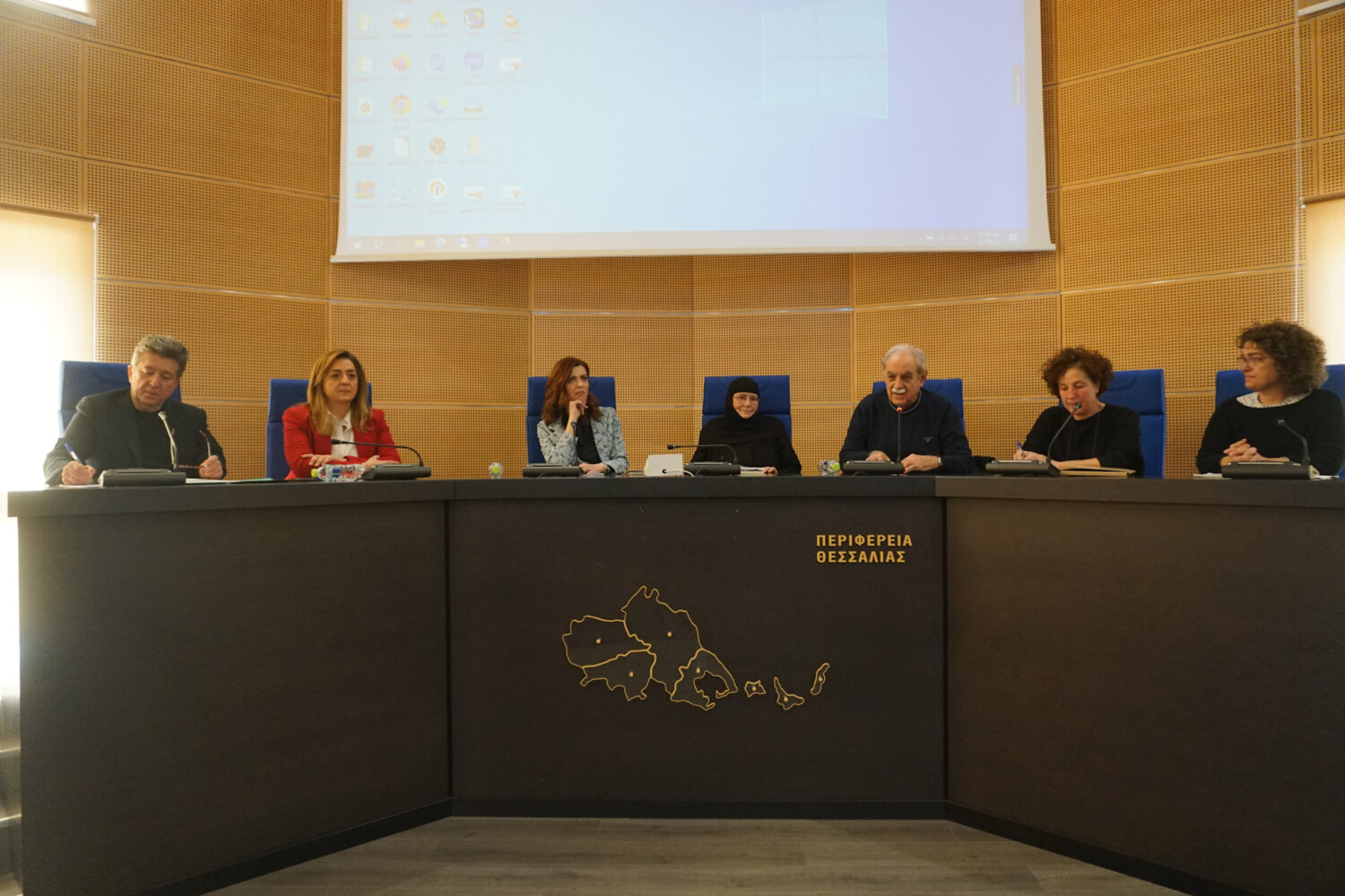 Η Περιφέρεια Θεσσαλίας χρηματοδοτεί τη γυναικεία επιχειρηματικότητα – Εκδήλωση σήμερα στη Λάρισα (φωτ.)