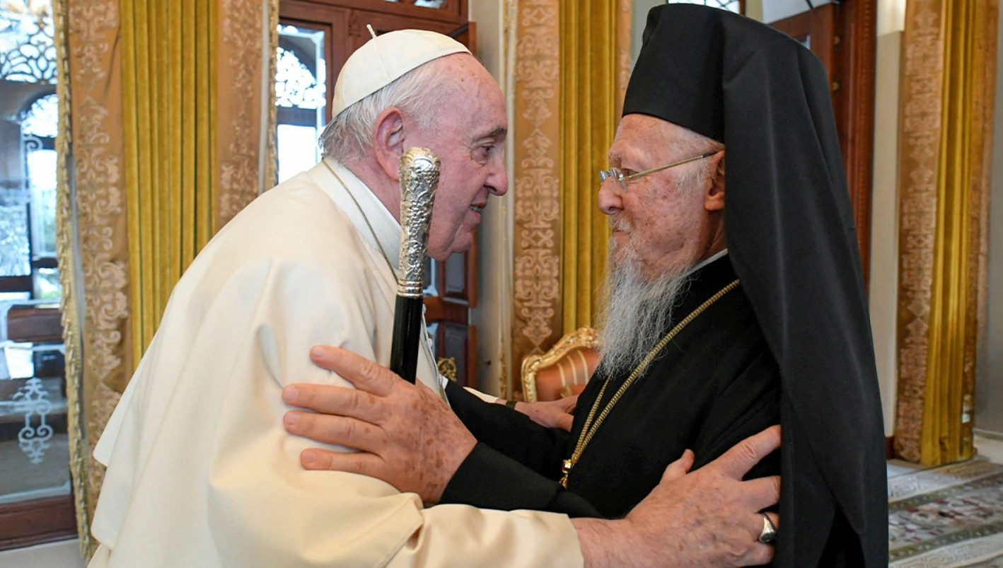 «Θα τον θυμόμαστε πάντα» – To μήνυμα του Πατριάρχη Βαρθολομαίου για τον Πάπα Φραγκίσκο