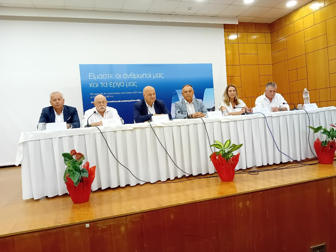 Υπογράφηκαν οι συμβάσεις των αρδευτικών δικτύων ΤΟΕΒ Ταυρωπού και Υπέρειας-Ορφανών (φωτ.)