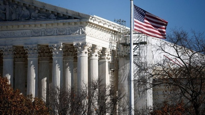 Οι νέοι δασμοί 10% που ανήγγειλε ο Ντ. Τραμπ τέθηκαν σε ισχύ