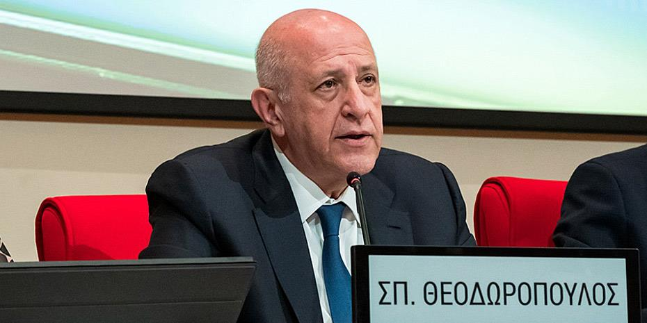 Δήλωση – «βόμβα» Θεοδωρόπουλου: Δύο μεγάλα εργοστάσια εξετάζουν λουκέτο