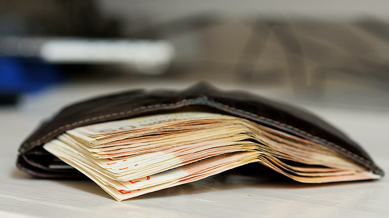 Επικουρικές συντάξεις: Στις 74.500 οι ληξιπρόθεσμες αιτήσεις