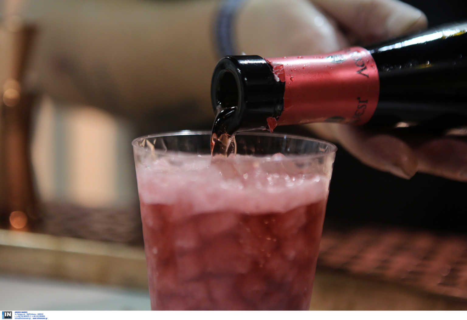 Ρέθυμνο: Στο νοσοκομείο 7χρονος που κατανάλωσε αλκοόλ αντί για βυσσινάδα – Συνελήφθη υπεύθυνος καταστήματος