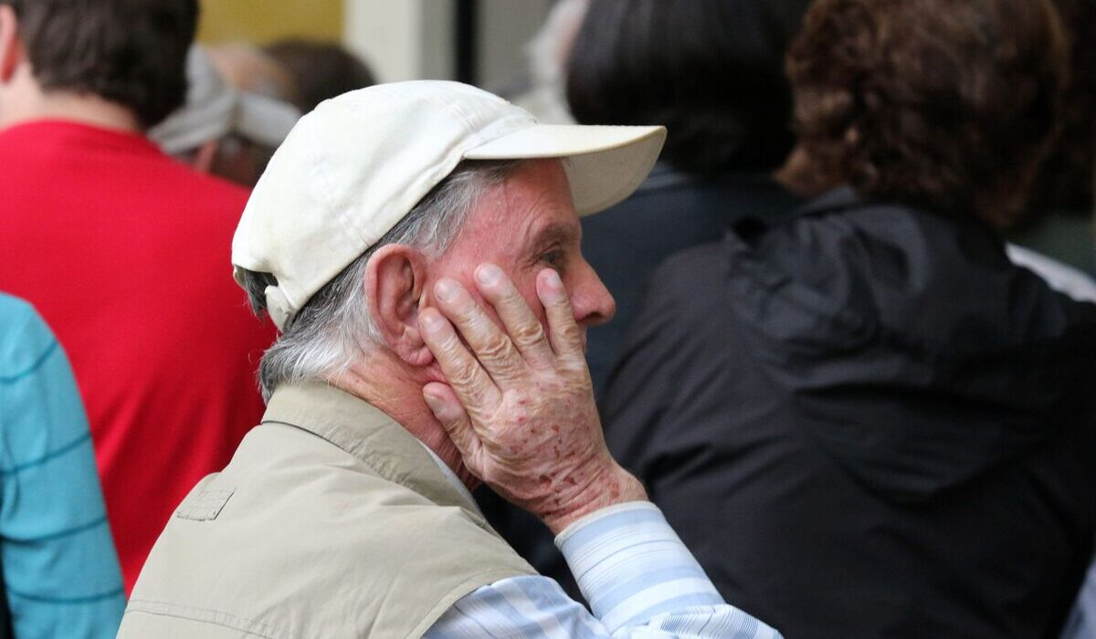 ΕΦΚΑ: Κοροϊδία με τα αναδρομικά στις συντάξεις – Από 370.000 δικαιούχους τα πήραν 20.000