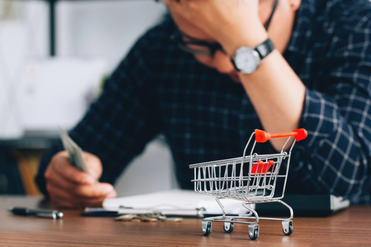 Ακρίβεια: Η ημέρα της Μαρμότας για τους Έλληνες καταναλωτές