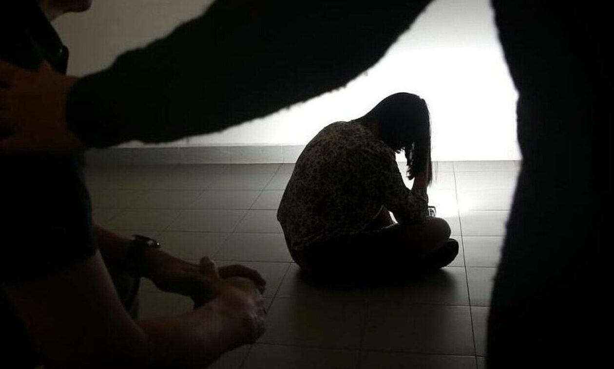 Σοκ σε νησί των Κυκλάδων – Θύμα βιασμού 14χρονη από 35χρονο