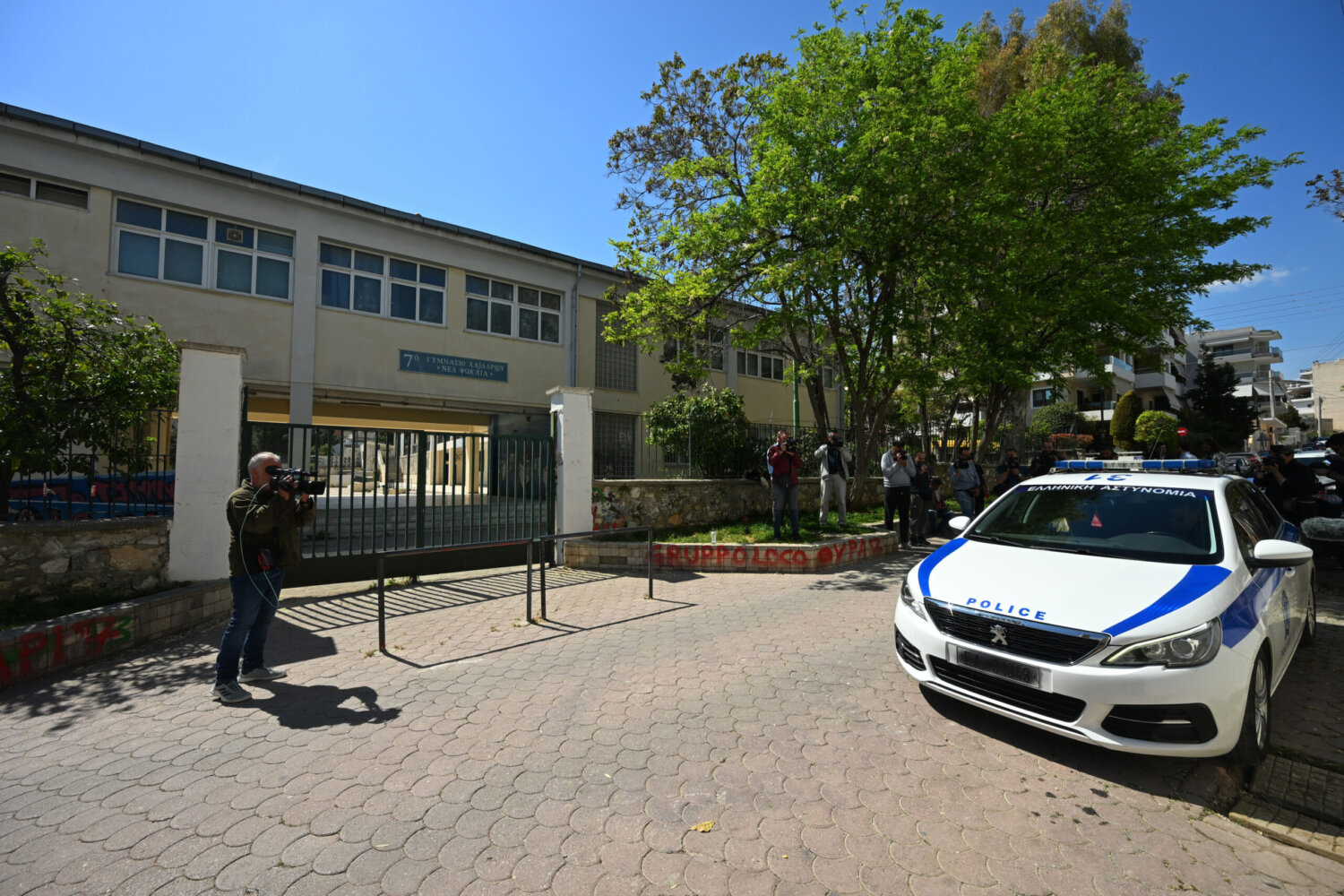 Ολοκληρώθηκε η πολύωρη επέμβαση – Εξαιρετικά κρίσιμη η κατάσταση της 13χρονης