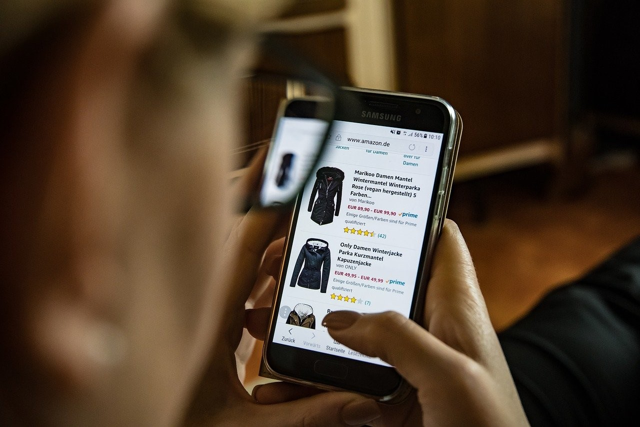 Τα ψώνια γίνονται πλέον online: 5 νέες τάσεις που θα αλλάξουν το shopping τα επόμενα χρόνια